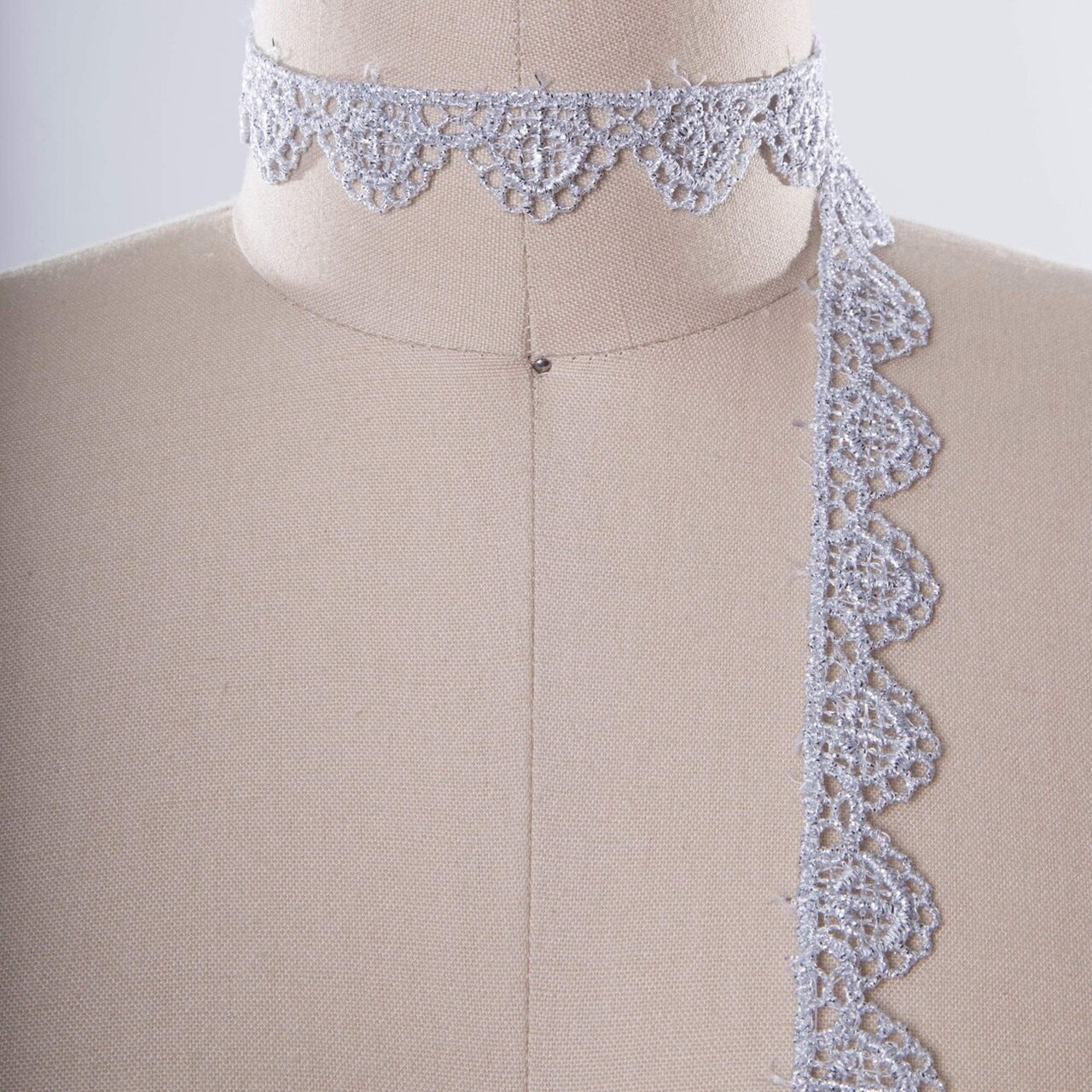 1 Yard 1" Silver Metallic Scalloped Narrow Lace Trim For Garments Or Crafts